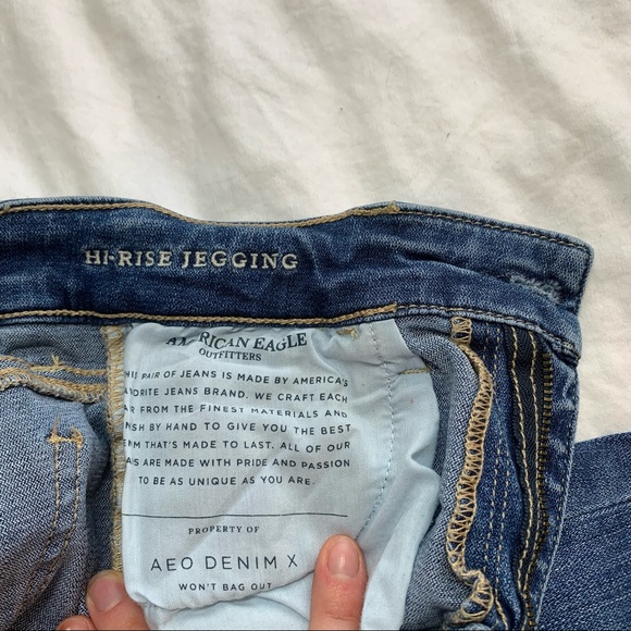 American Eagle Hi-Rise - Picture 11 of 11